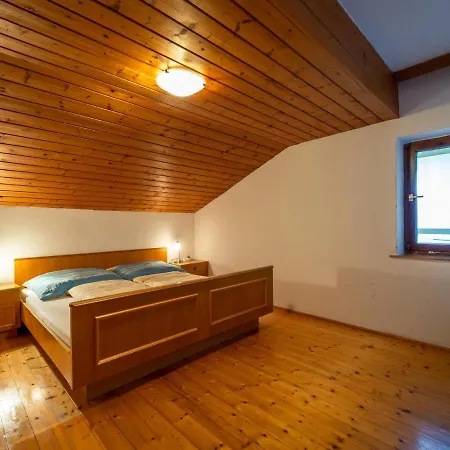 Apartment Obersteiner 1 *