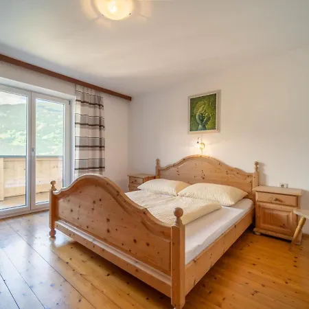 Obersteiner 1 Apartman *